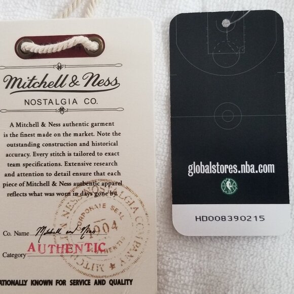 Men's Mitchell & Ness Michael Jordan White Chicago Bulls Rookie Authentic Jersey - Picture 11 of 12